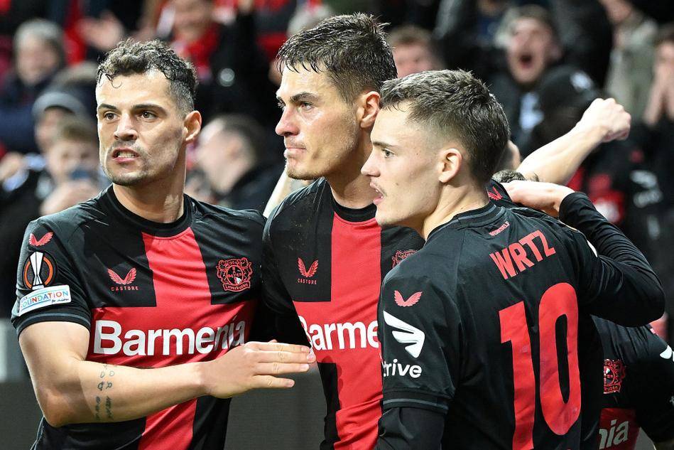 勒沃库森完胜德国,特尔施特根统治全场的简单介绍 勒沃库森完胜德国,特尔施特根统治全场的简单介绍