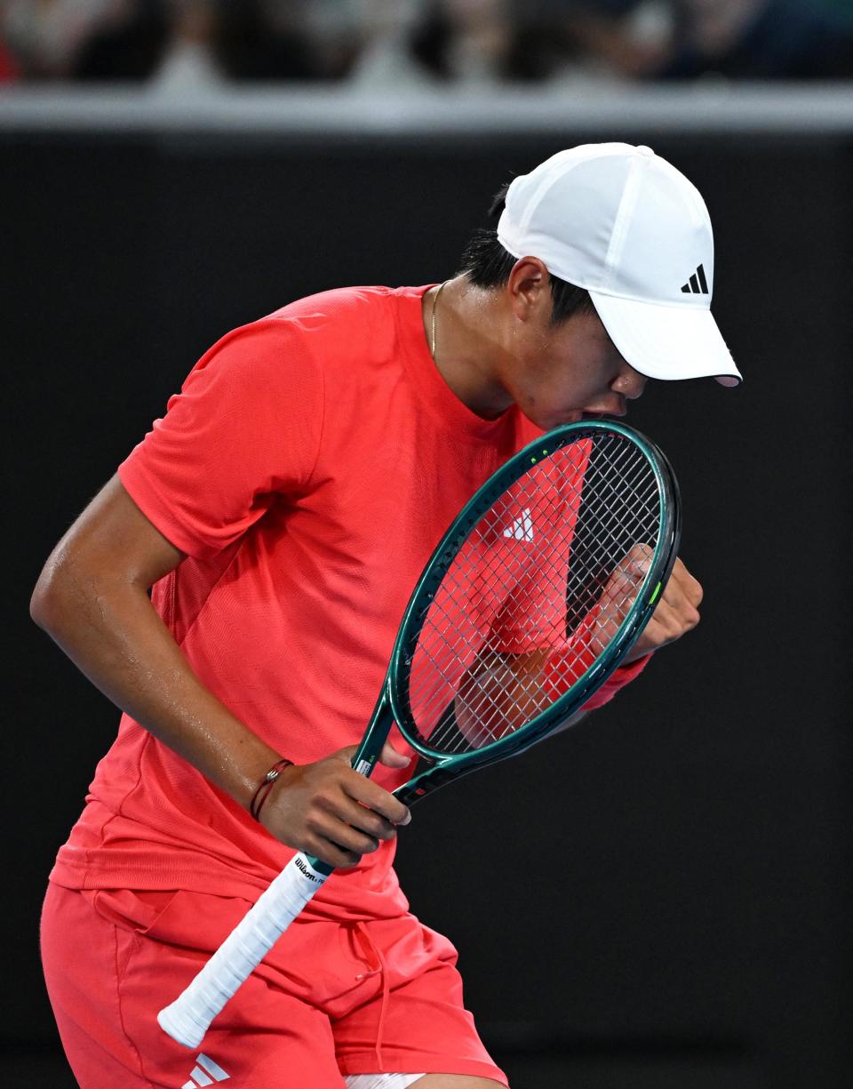 澳大利亚网球队强势世界网球队，梅德韦杰夫关键制胜