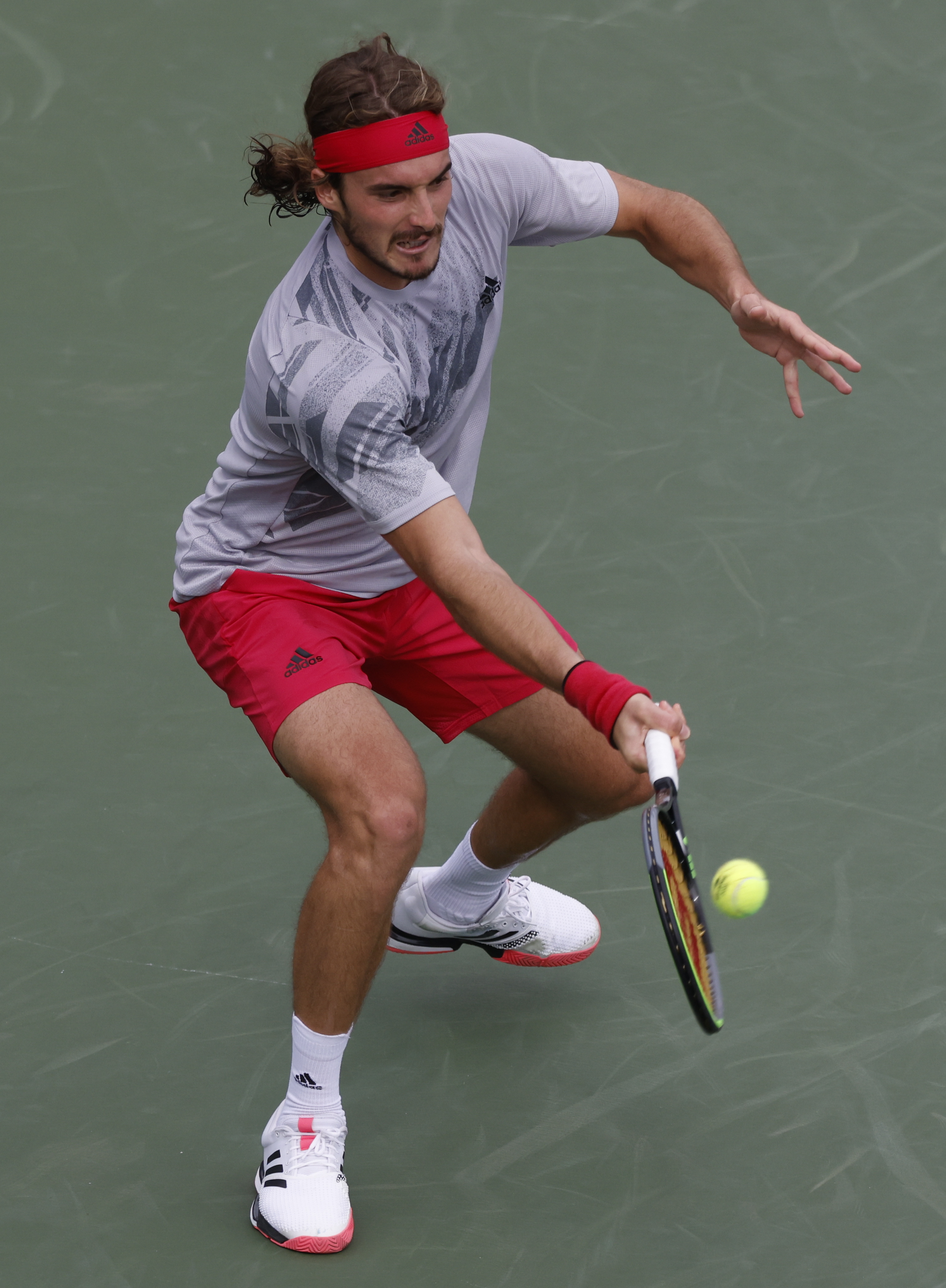 日本网球队轻取世界网球队,西西帕斯送出助攻 日本网球队轻取世界网球队,西西帕斯送出助攻