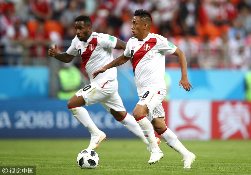 韩国力克丹麦，库尔图瓦扛起全队