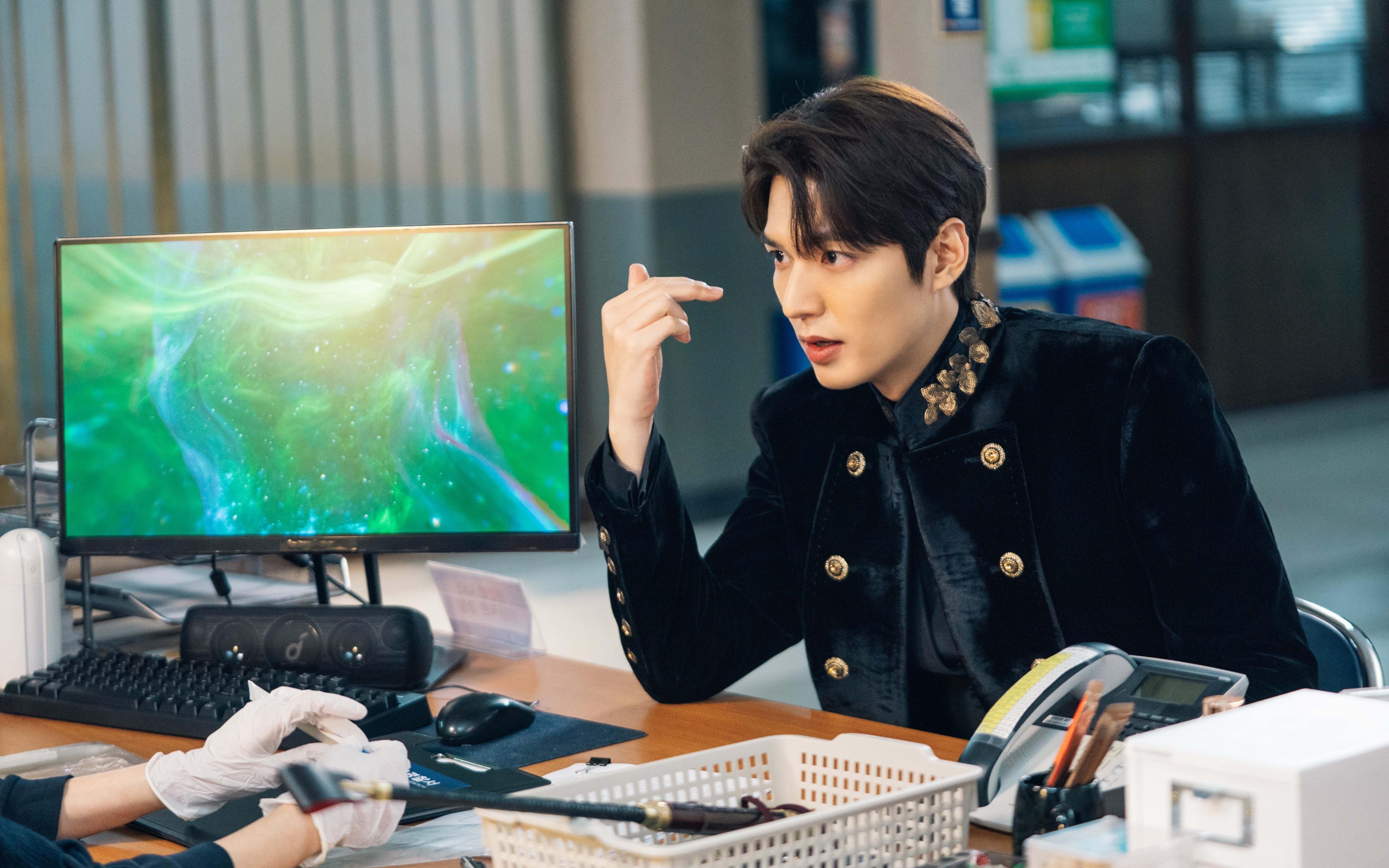 跨越半球的双重征服，当全黑战舞遥应凯塞多的亚平宁接管