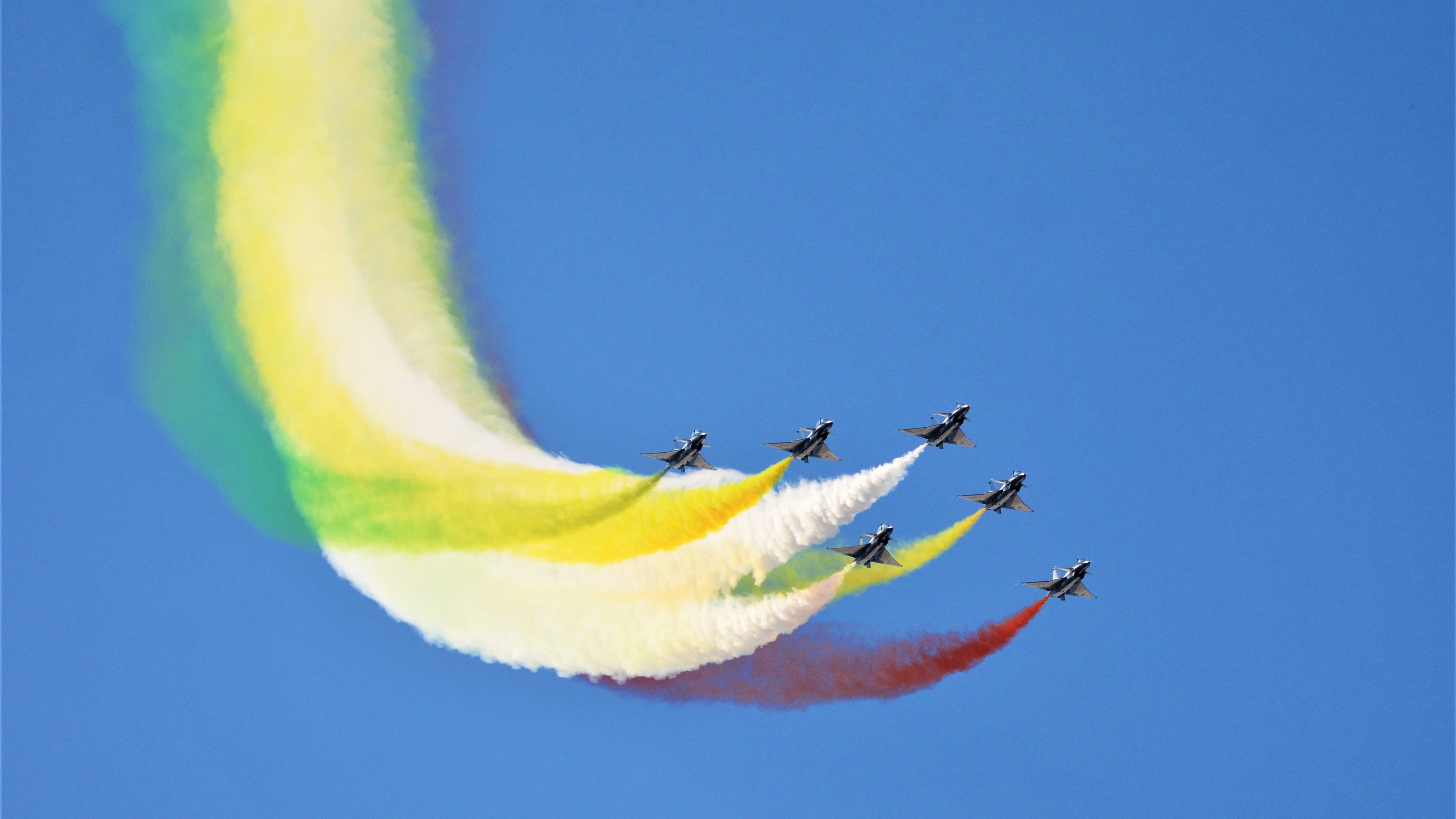 奥运门票争夺战悬念终结，雄鹿第三节一波流锁定关键胜利