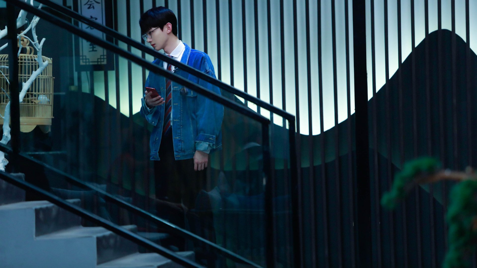 跨界对局，辽宁队一波带走勇士，字母哥成为关键先生